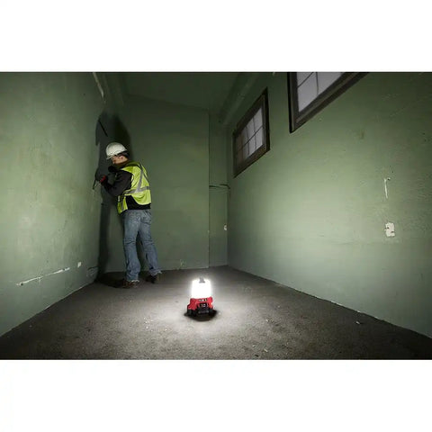 Milwaukee 2144-20 M18 RADIUS Compact Site Light with Flood Mode