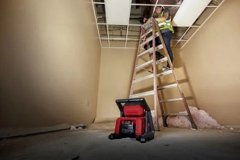 Milwaukee 2366-20 M18 ROVER Dual Power Flood Light