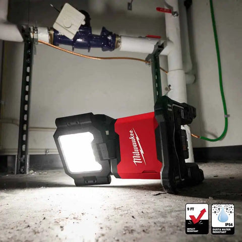 Milwaukee 2368-20 M18 ROVER Dual Power Triple-Panel Flood & Area Light
