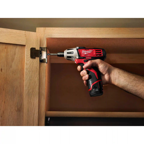 Milwaukee 2401-22 M12 Lithium-Ion 12V 1/4" Hex Screwdriver Kit