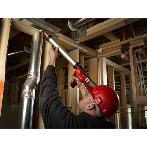 Milwaukee 2442-21 M12 20oz. Aluminum Barrel Sausage Style Caulk and Adhesive Gun Kit