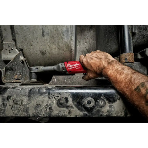 Milwaukee 2560-21 M12 FUEL 3/8" Extended Reach Ratchet 1 Battery Kit