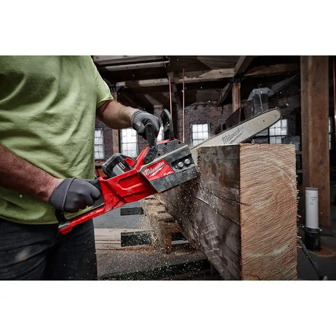 Milwaukee 2727-80 M18 FUEL 16" Cordless Chainsaw Tool Only (Reconditioned)