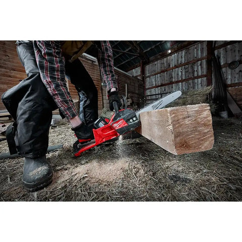 Milwaukee 2727-21HD M18 FUEL 16" Chainsaw Kit