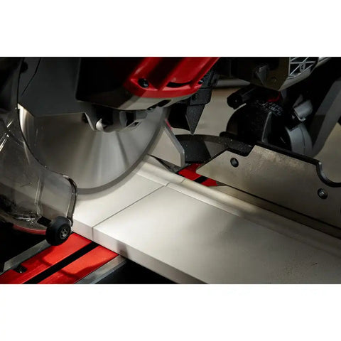 Milwaukee 2733-80 M18 FUEL 7-1/4" Dual Bevel Sliding Compound Miter Saw Bare Tool (Reconditioned)