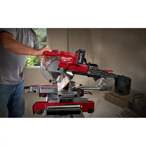 Milwaukee 2734-21 M18 FUEL™ 10" Dual Bevel Sliding Compound Miter Saw Kit