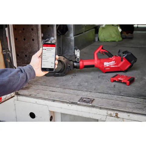 Milwaukee 2875R-21 M18 FORCE LOGIC 5" Underground Cable Cutter w/ Wireless Remote