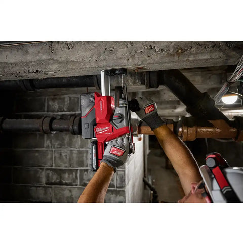 Milwaukee 2908-22DE M18 FUEL 5/8" SDS Plus Rotary Hammer w/ Dust Extractor Kit