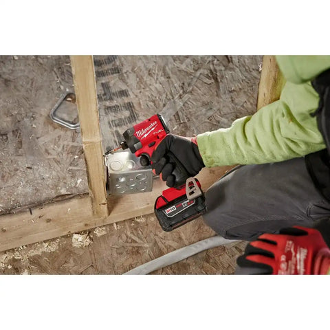 Milwaukee 2953-22 M18 FUEL 1/4" Hex Impact Driver Kit