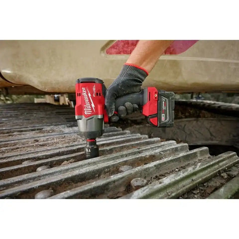 Milwaukee 2967-21B M18 FUEL 1/2" High Torque Impact Wrench w/ Friction Ring Kit