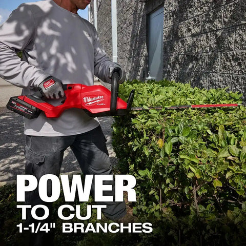 Milwaukee 3033-21 M18 FUEL 24" Hedge Trimmer Kit