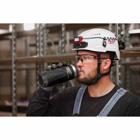 Milwaukee 48-22-8382R PACKOUT 18oz Insulated Bottle with Chug Lid - Red