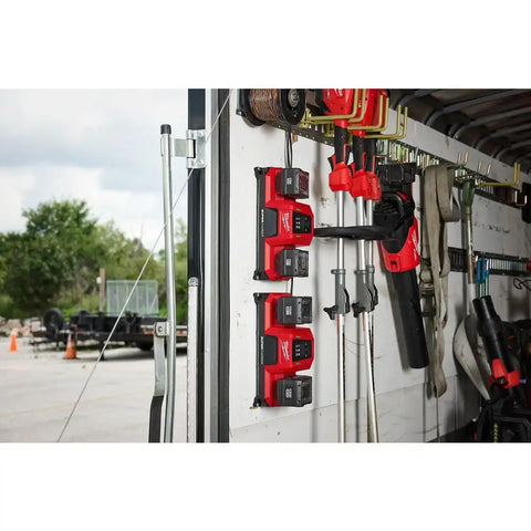Milwaukee 48-59-1816 M18 Dual Bay Simultaneous Super Charger w/ 4 Point Mounting