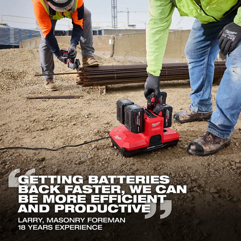 Milwaukee 48-59-1818 M18 and M12 Four Bay Simultaneous Super Charger with PACKOUT Compatibility