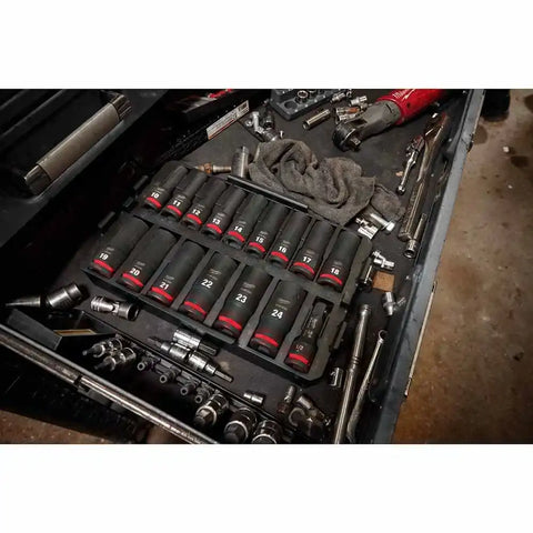 Milwaukee 49-66-6803 Shockwave Impact Duty Socket 1/2" Drive 16-Piece MM Packout Set
