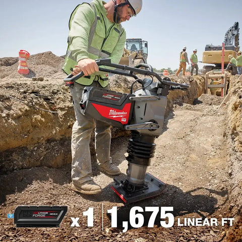 Milwaukee MXF270-2HD MX FUEL 70kg Rammer Kit